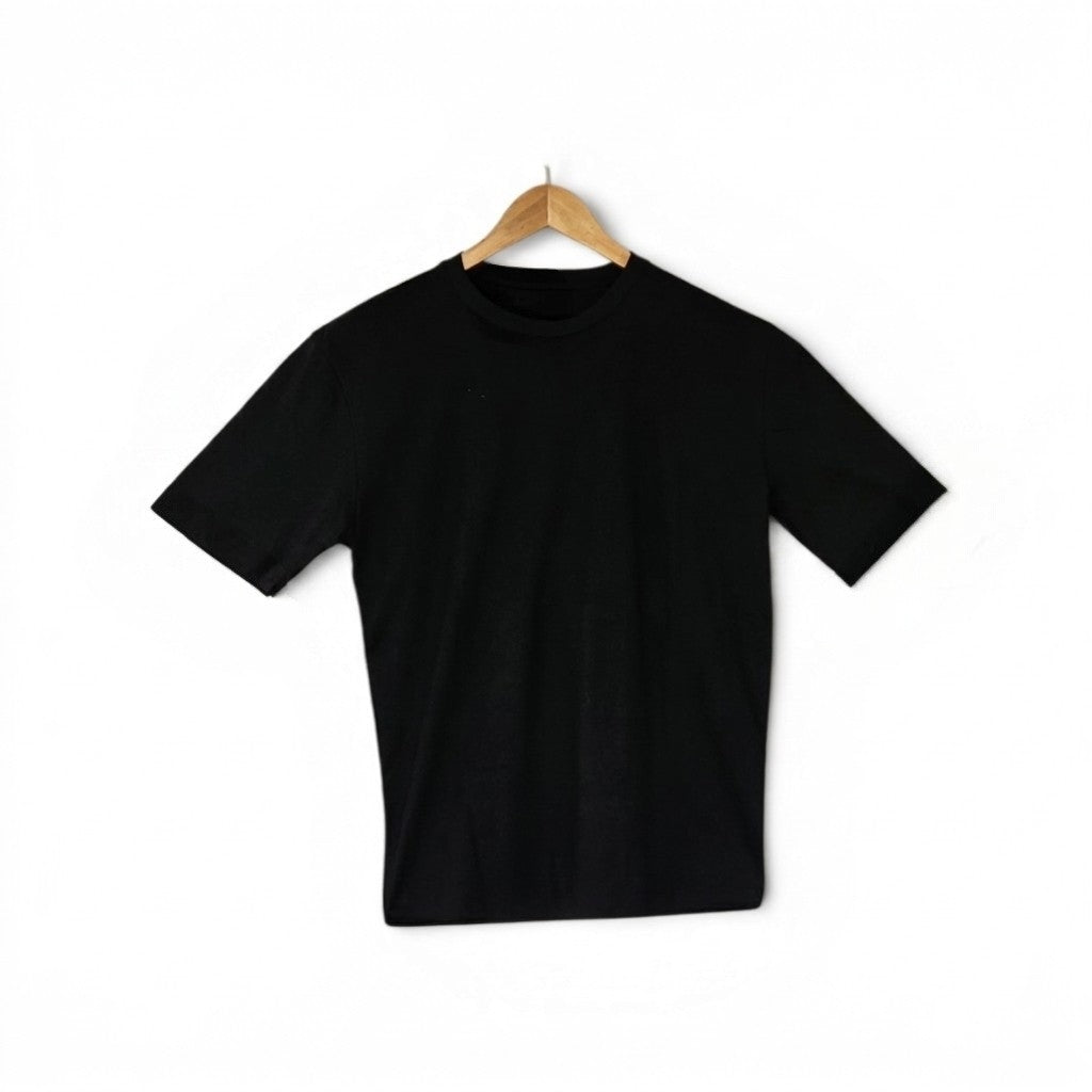 Remera Vosse Essential - Negra