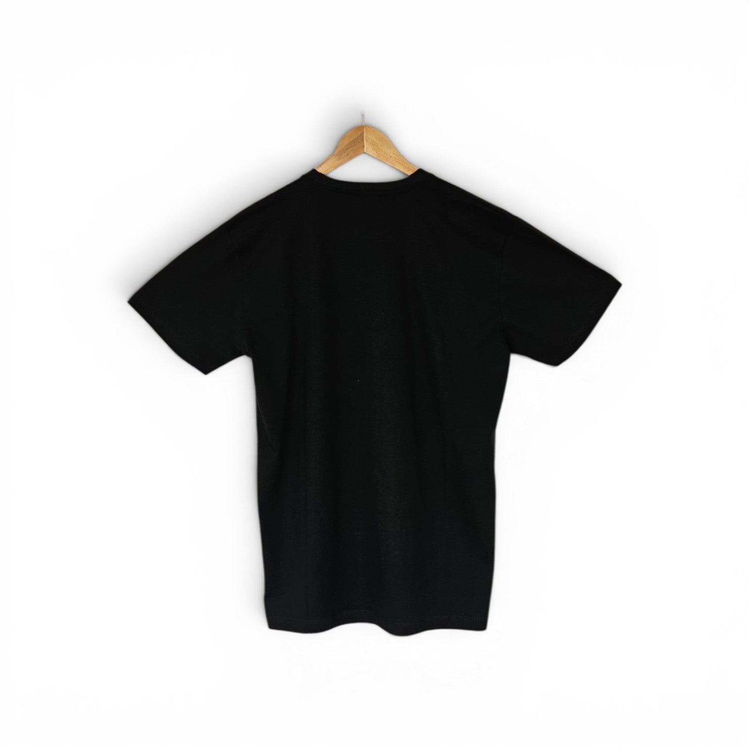 Remera Vosse Essential - Negra