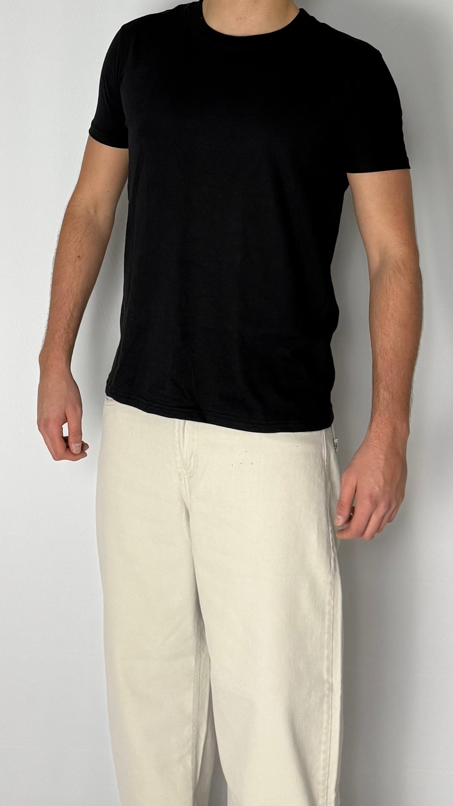 Remera Slim Fit Negra