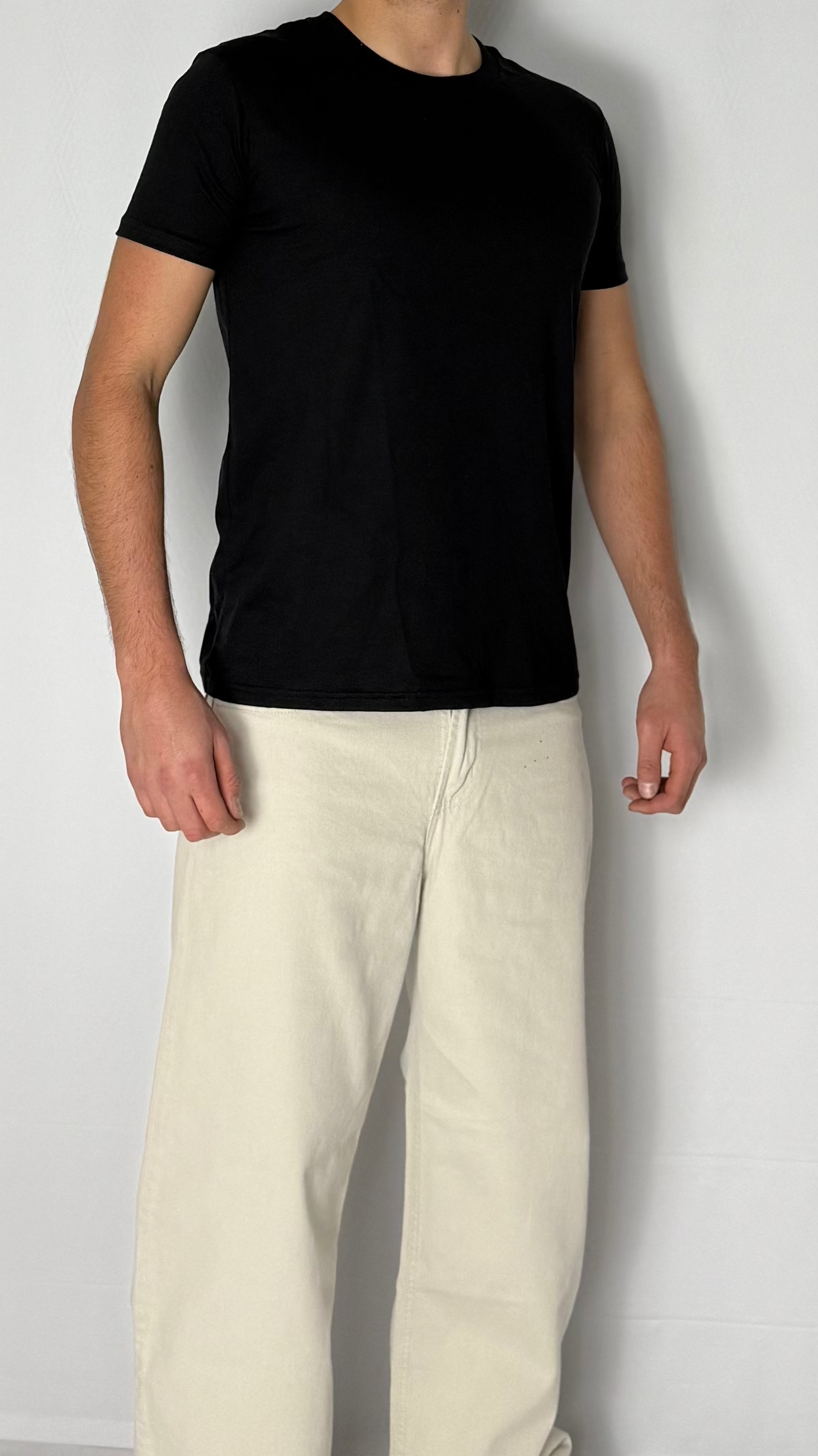 Remera Slim Fit Negra